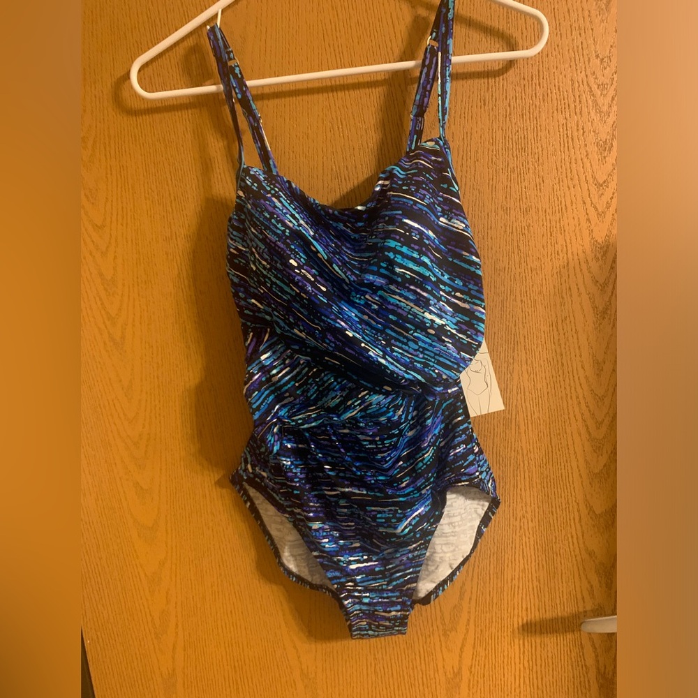 NWT SIZE 10 Dreamsuit by Miracle Brands